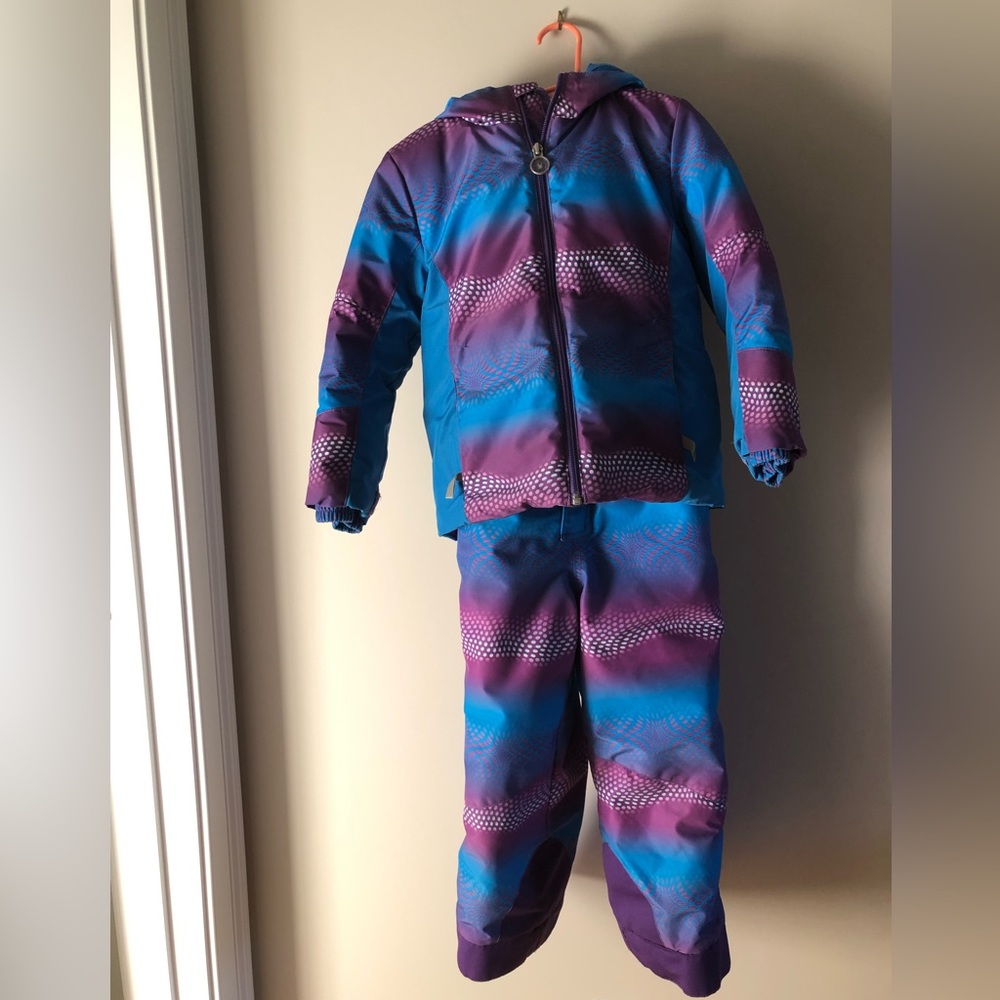 Kids snow suit
